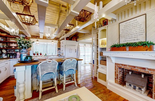 Buckingham Cabaña | Countryside cottage with firepit, garden views, French-country decor, & hammock