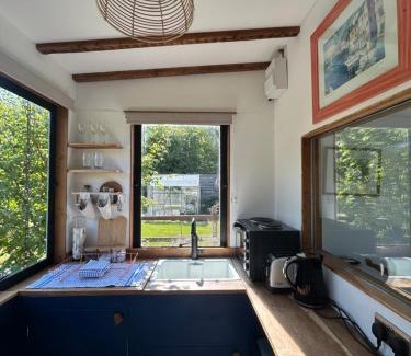 Compton Bassett Apartamento | Countryside Garden Summer House