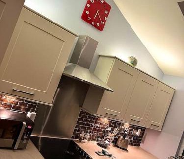 Shrewsbury Apartamento | Countryside in the Town.