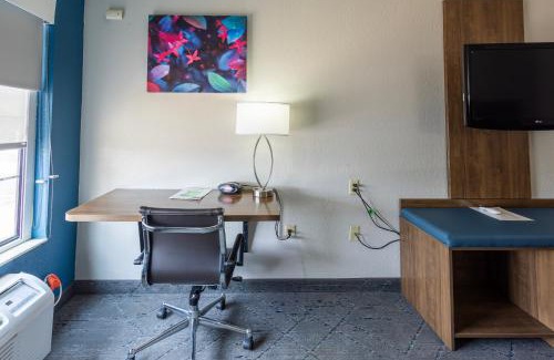 Mount Orab Hotel | Countryside Inn and Suites