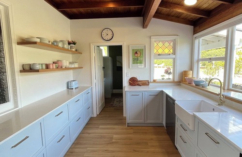 Redwood Valley Casa | Countryside Magic - Lovely home with views of the Sea & just 6-min from Mapua!