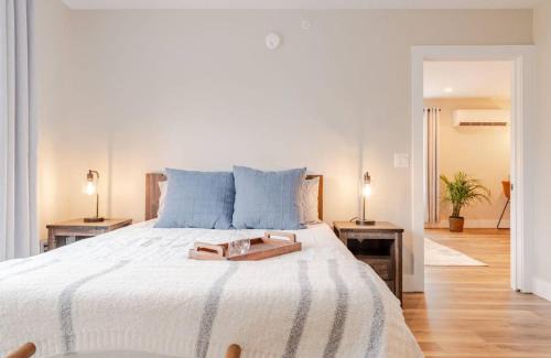 Gorham Apartamento | Countryside Oasis Charming 1BR Farmhouse Getaway