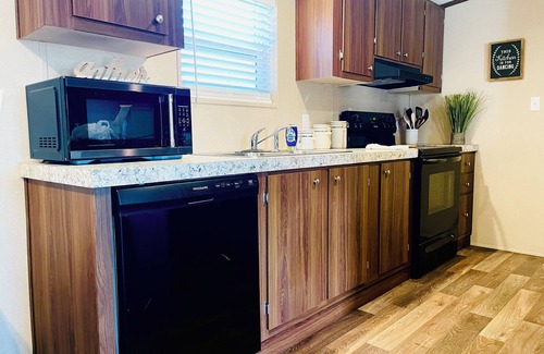 Sparta Casa | Countryside Retreat, Home in Sparta with AC, WiFi. Enjoy your stay!