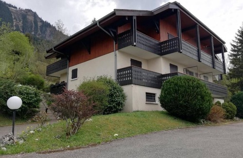 Thollon-les-Memises Apartamento | COUP DE COEUR - STUDIO NEAR EVIAN LES BAINS - SOUTH-FACING TERRACE - FREE PARKING