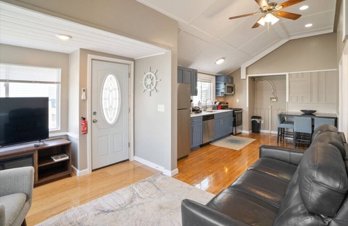 Hampton Apartamento | Couples Beach side condo getaway