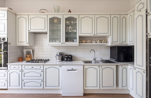 Wimbledon Apartamento | Courtside Charms, by Veeve