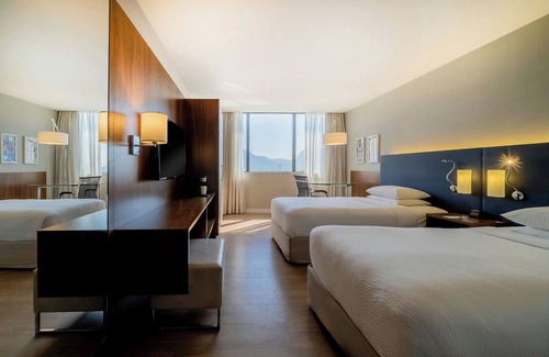 Jacarepagua Hotel | Courtyard by Marriott Rio De Janeiro Barra da Tijuca