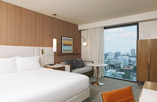 Downtown Santo Domingo Hotel | Courtyard By Marriott Santo Domingo Piantini