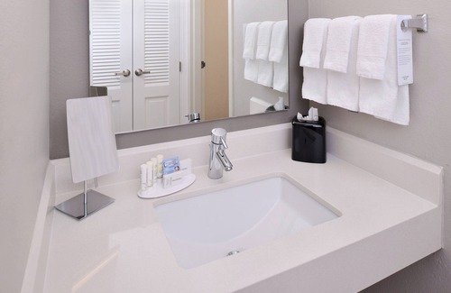 Beaumont Hotel | Courtyard by Marriott Beaumont