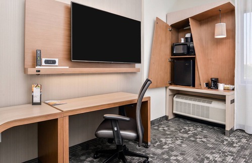 Paw Creek Hotel | Courtyard by Marriott Charlotte Northlake