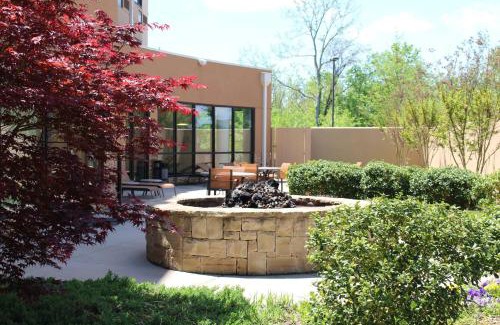 Clarksville Hotel | Courtyard by Marriott Clarksville