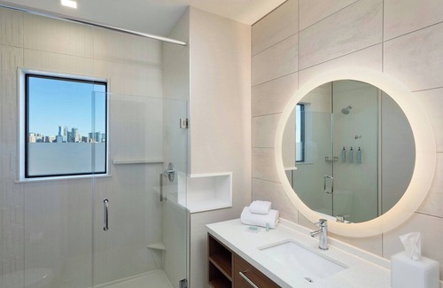 Sun Valley Hotel | Courtyard by Marriott Denver Downtown West
