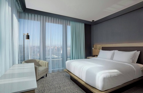 Sun Valley Hotel | Courtyard by Marriott Denver Downtown West
