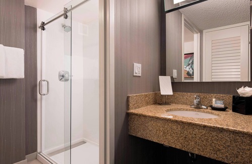 Dupont Hotel | Courtyard by Marriott Denver Airport