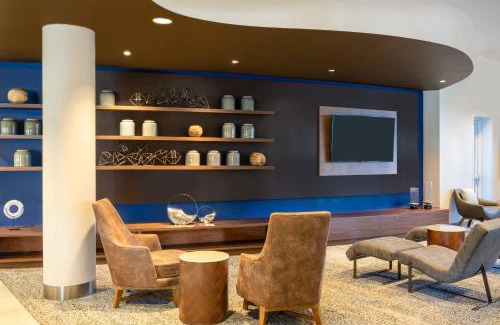 Dania Beach Hotel | Courtyard by Marriott Fort Lauderdale Airport & Cruise Port
