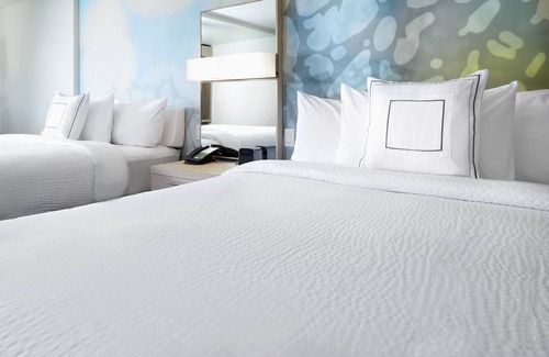 Houston Hotel | Courtyard by Marriott Houston Intercontinental Airport