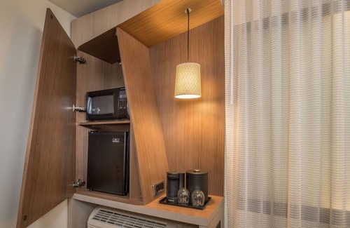 Houston Hotel | Courtyard by Marriott Houston Intercontinental Airport