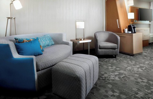 Houston Hotel | Courtyard by Marriott Houston Intercontinental Airport