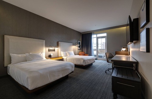 University Heights Hotel | Courtyard by Marriott Iowa City University Heights