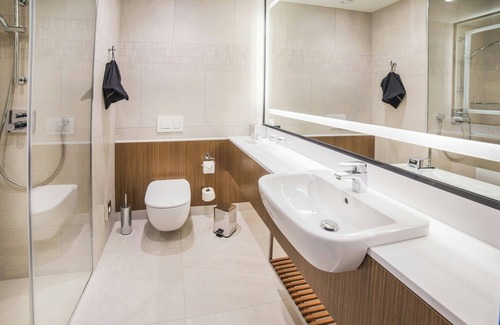 Katowice Hotel | Courtyard by Marriott Katowice City Center