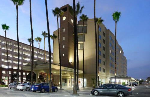 Los Angeles Hotel | Courtyard by Marriott Los Angeles LAX/Century Boulevard