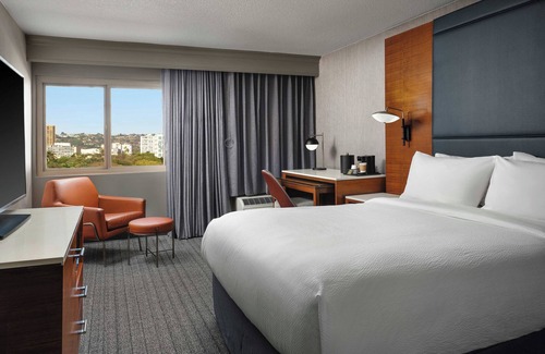 Los Angeles Hotel | Courtyard by Marriott Los Angeles Century City/Beverly Hills
