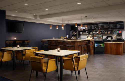 North Myrtle Beach Hotel | Courtyard by Marriott Myrtle Beach Barefoot Landing