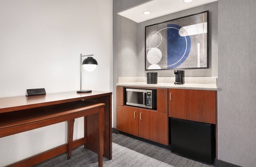 Memphis Hotel | Courtyard by Marriott Memphis Airport
