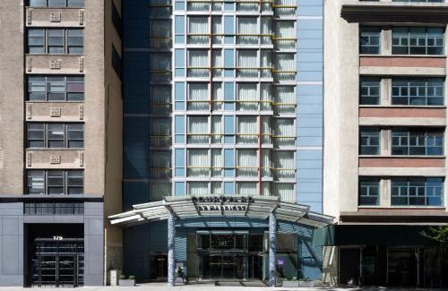 Hudson Square Hotel | Courtyard by Marriott New York Manhattan/Soho