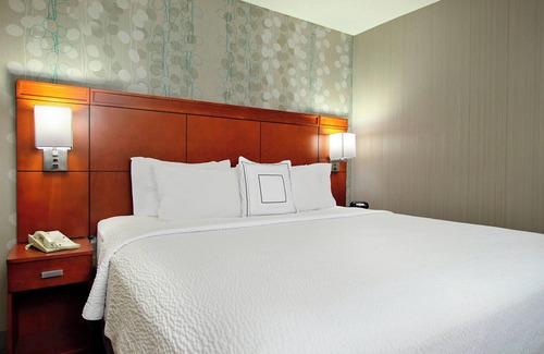 Downtown Oakland Hotel | Courtyard by Marriott Oakland Downtown