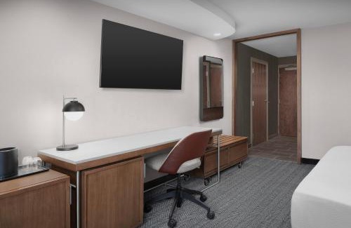 Paso Robles Hotel | Courtyard by Marriott Paso Robles