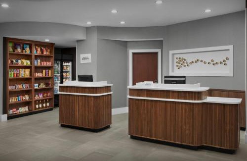 Downtown Hotel | Courtyard by Marriott Pensacola Downtown