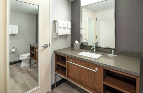 Albion Hotel | Courtyard by Marriott Providence Lincoln