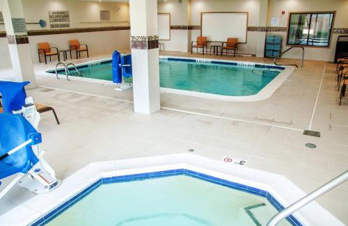 Rocky Mount Hotel | Courtyard by Marriott Rocky Mount