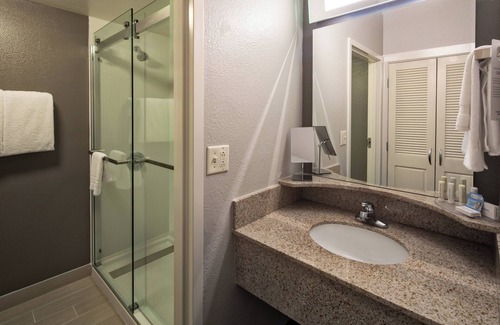 Rock Hill Hotel | Courtyard by Marriott Rock Hill