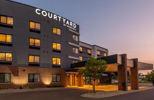 Sioux Falls Hotel | Courtyard By Marriott Sioux Falls