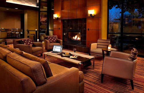Tukwila Hotel | Courtyard by Marriott Seattle Sea-Tac Area