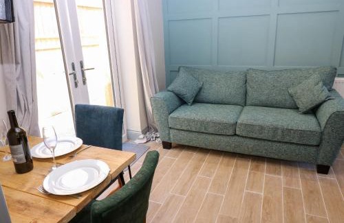 Durham Casa | Courtyard Cottage Number 6