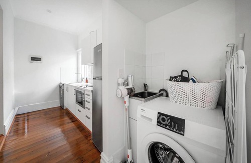 Ashfield Apartamento | Courtyard Esperanza Sunny Heritage Chic