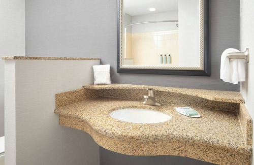 Alcoa Hotel | Courtyard Knoxville Airport Alcoa