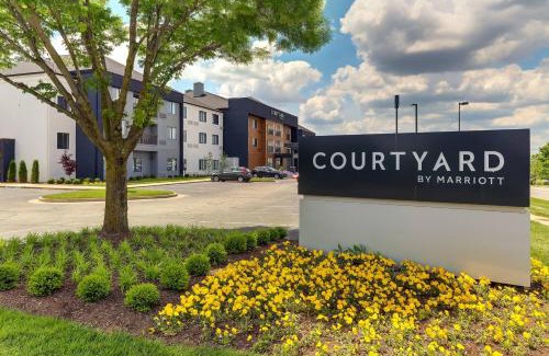 Lexington Hotel | Courtyard Lexington South/Hamburg Place
