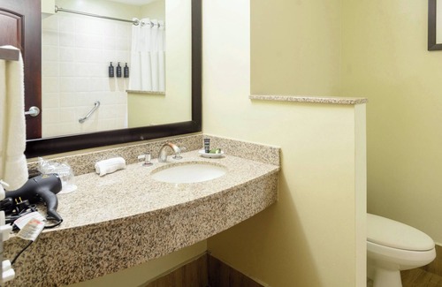 Antiguo Cuscatlan Hotel | Courtyard Marriott San Salvador