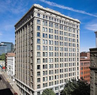 Pioneer Square Hotel | Courtyard Seattle Downtown/Pioneer Square