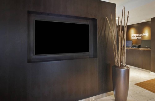 Somerset Hotel | Courtyard Somerset by Marriott