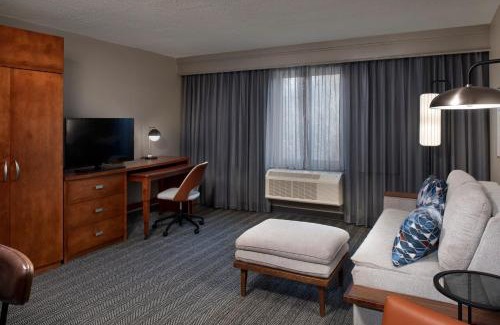 Winston - Salem Hotel | Courtyard Winston-Salem University