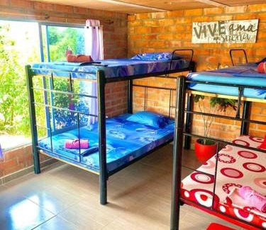 Melgar Apartamento | COVEÑITAS Cabaña CARIBE, con piscina tipo playa, capacidad máxima 34 personas
