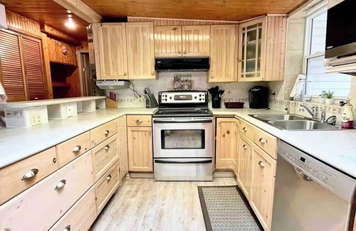 West Hants Casa | Cove Cottage @ Mockingee
