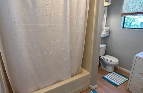 Olde Town Cabaña | Cove House in Downtown Olde Bluffton