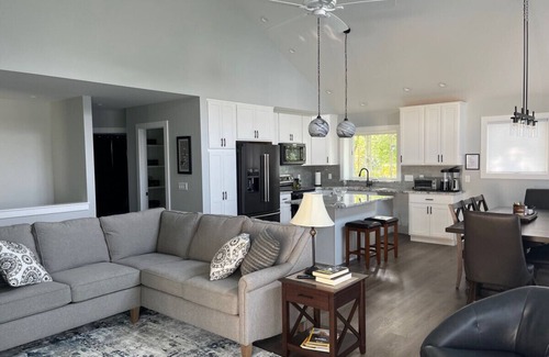 Skaneateles Apartamento | Cove House-Private Waterfront Sleeps 9
