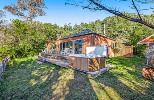 Anchor Bay Casa | Cove House